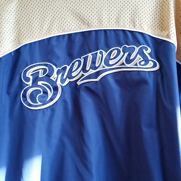 Mens large Milwaukee Brewers pull over - Picture 4 of 7